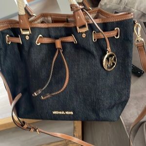 Michael Kors purse